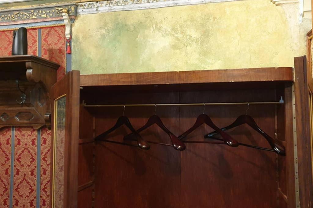 Beautiful One Bedroom In Old Town Vilnius